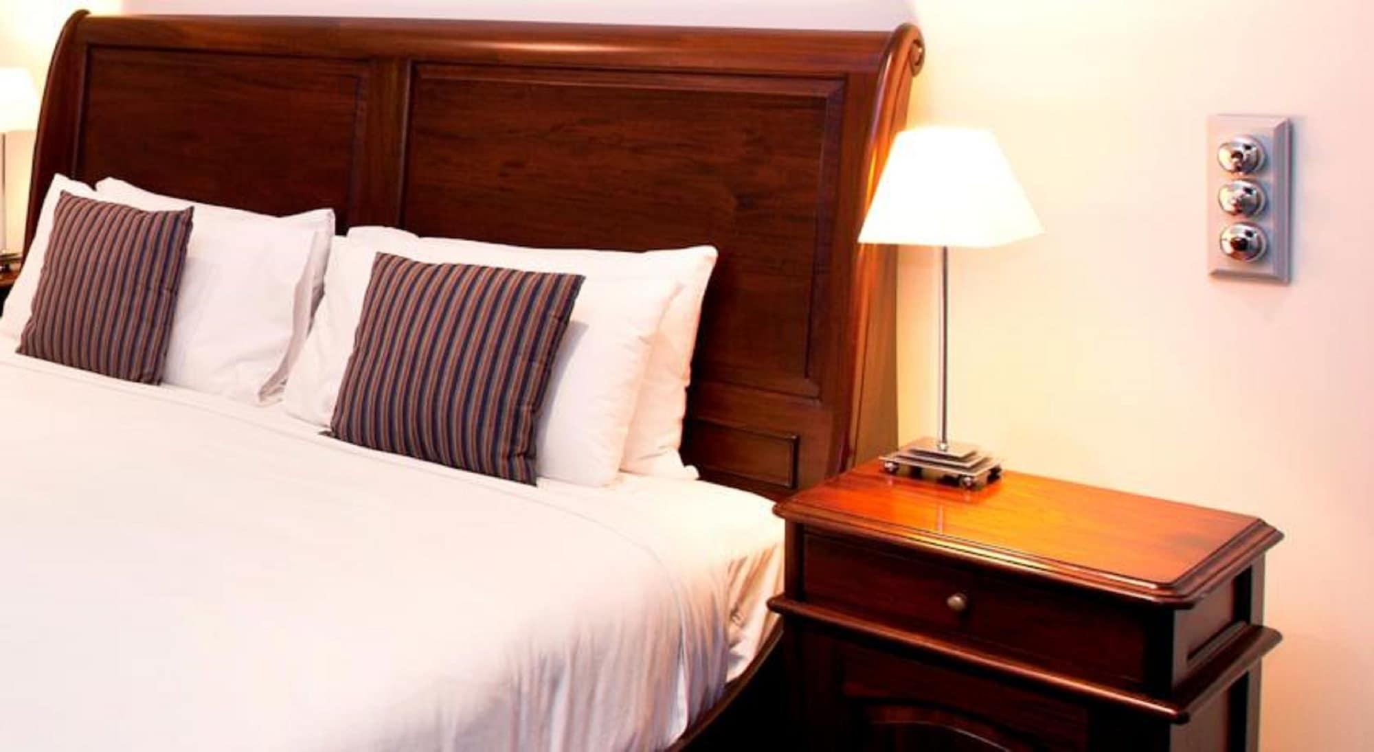 Caves House Hotel & Apartments Ялингъп Екстериор снимка