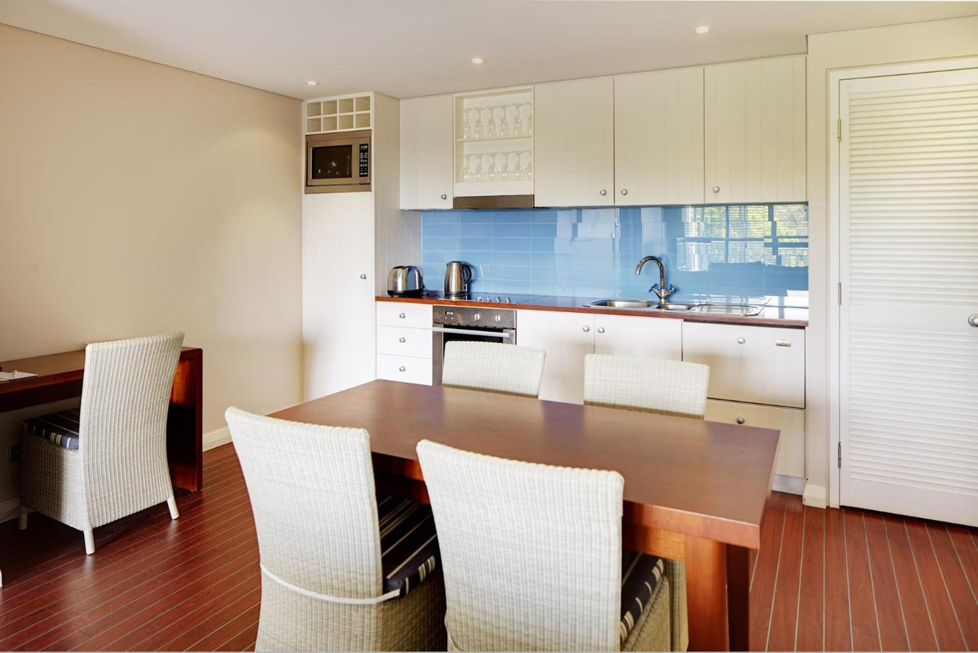 Caves House Hotel & Apartments Ялингъп Екстериор снимка