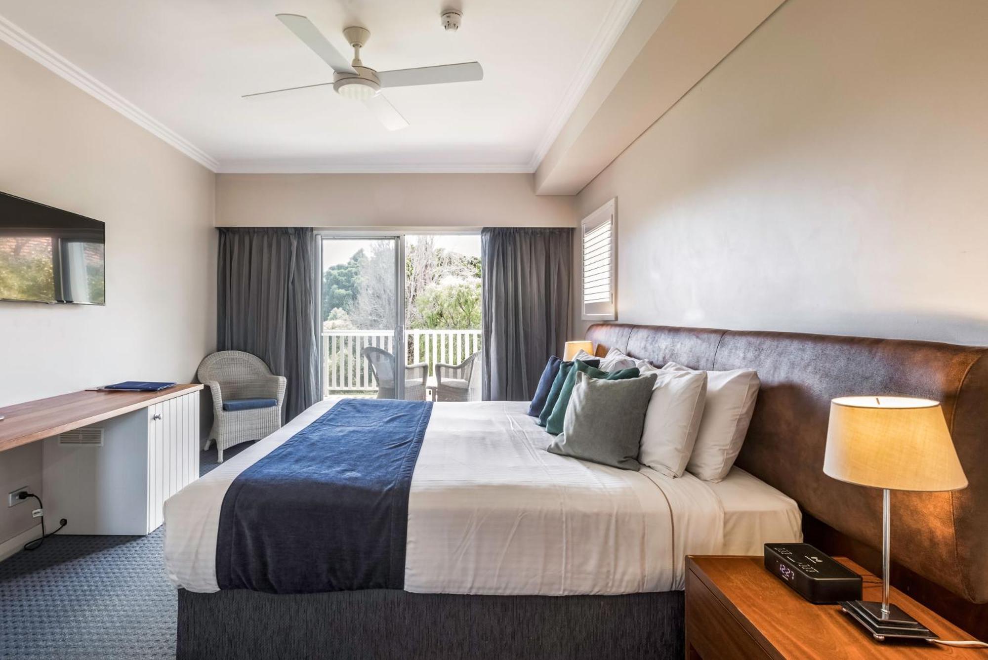 Caves House Hotel & Apartments Ялингъп Екстериор снимка