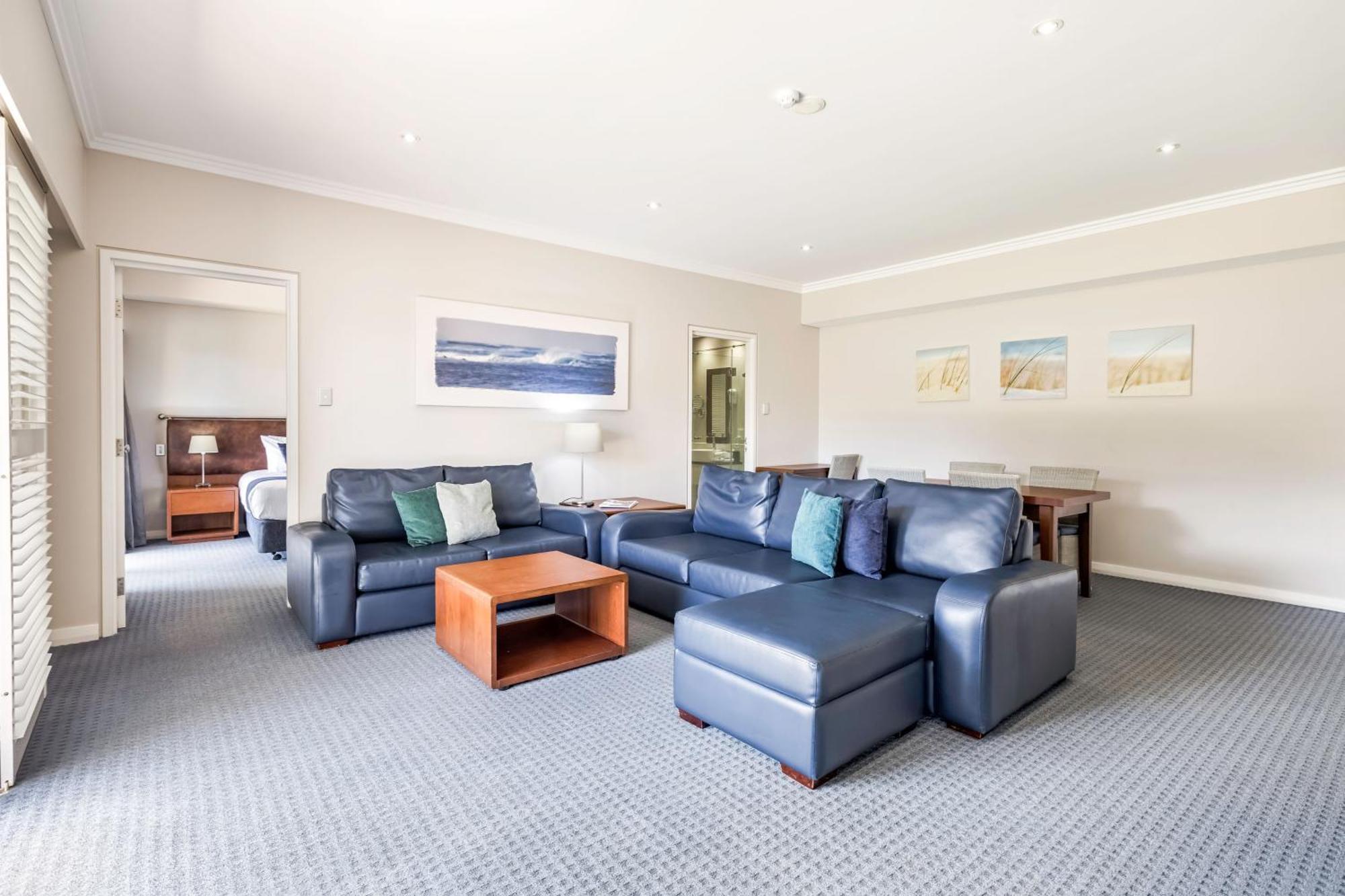 Caves House Hotel & Apartments Ялингъп Стая снимка