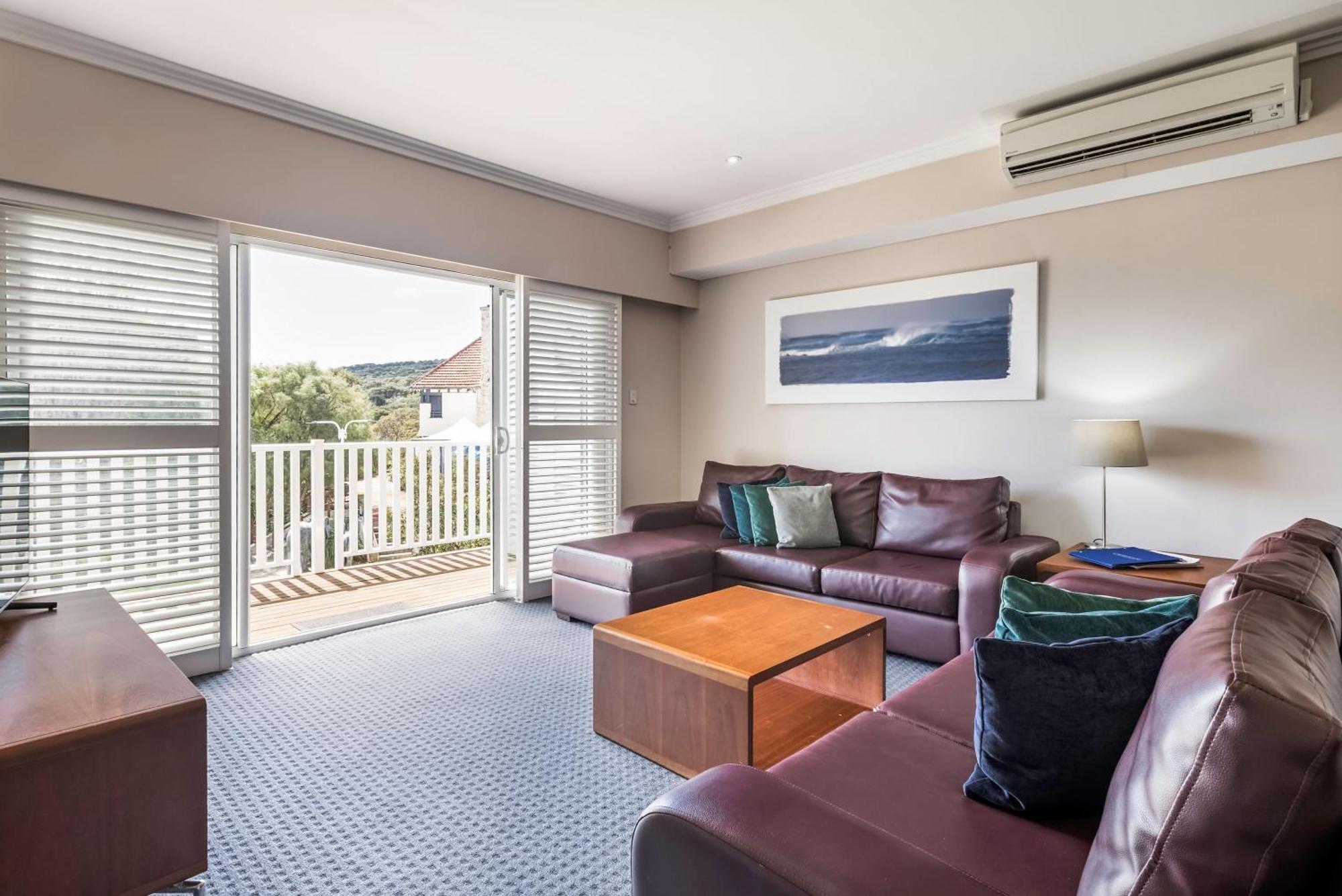 Caves House Hotel & Apartments Ялингъп Екстериор снимка